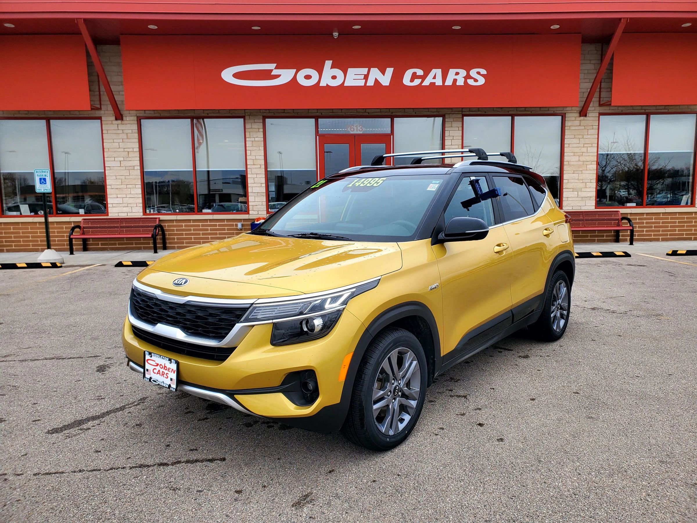 Used 2021 Kia Seltos S image 1