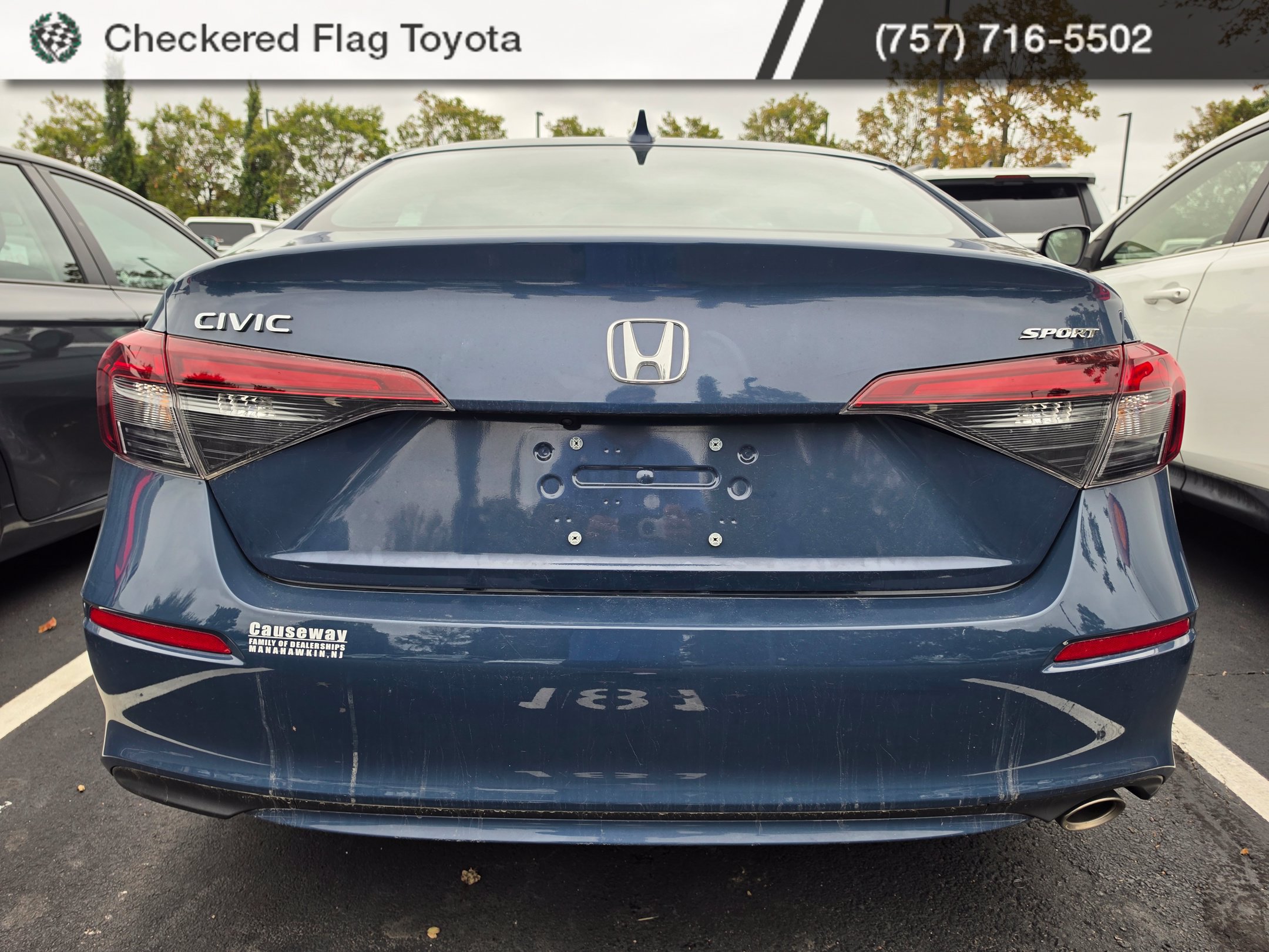 Used 2025 Honda Civic Sport image 5