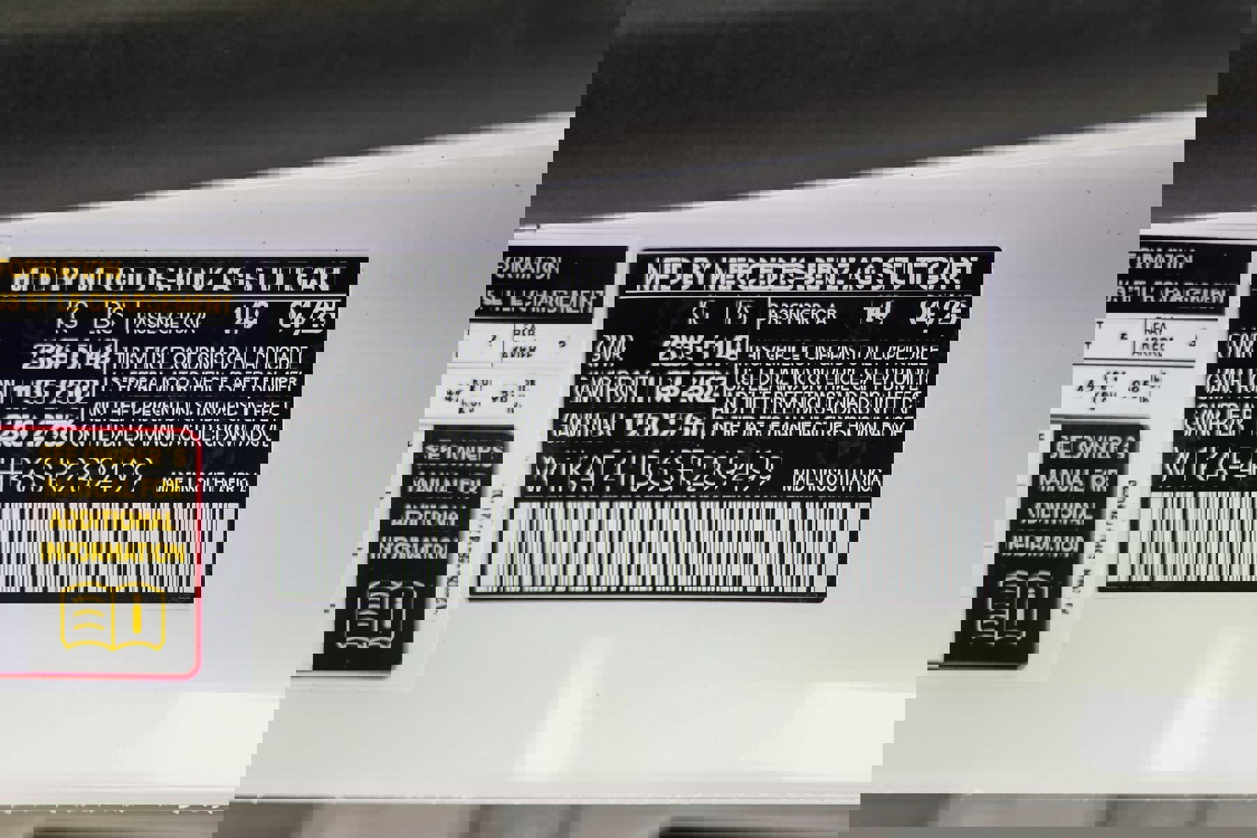 New 2025 Mercedes-Benz C 300 4MATIC Sedan image 16