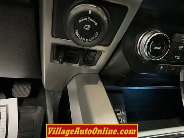 Used 2020 Ford F150 Lariat w/ Equipment Group 502A Luxury AWD/4WD image 49