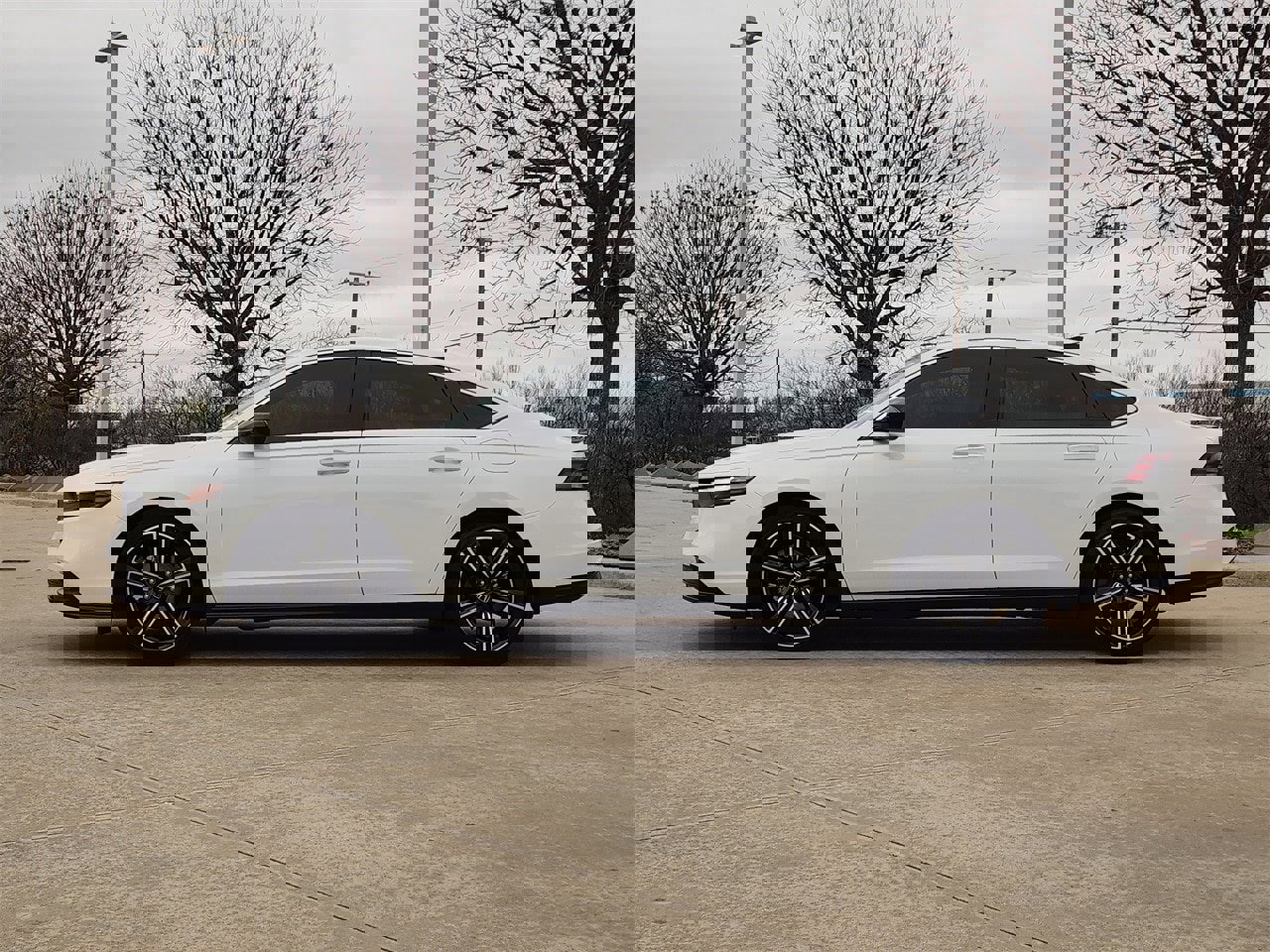 Used 2025 Honda Accord Sport image 4