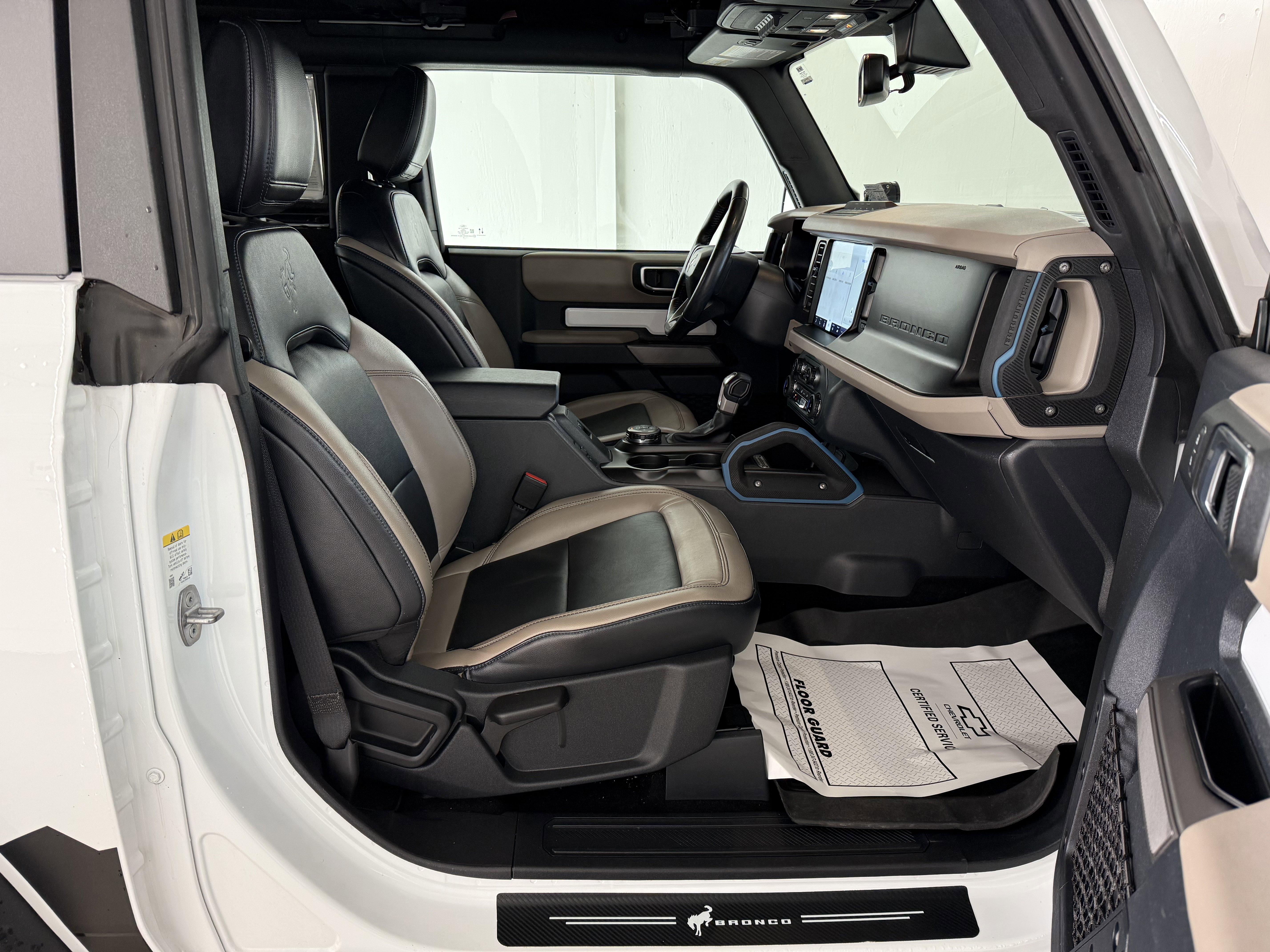 Used 2022 Ford Bronco Wildtrak image 33