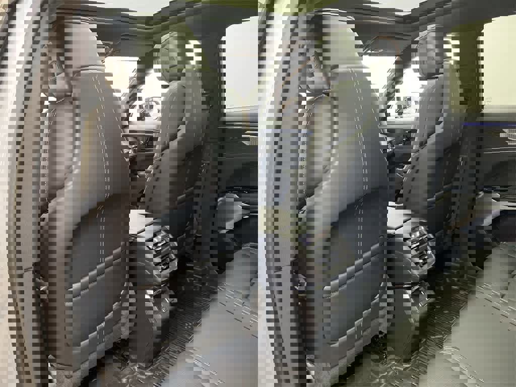 Certified 2024 Cadillac Lyriq Luxury w/ LPO, Floor Liner Package image 16