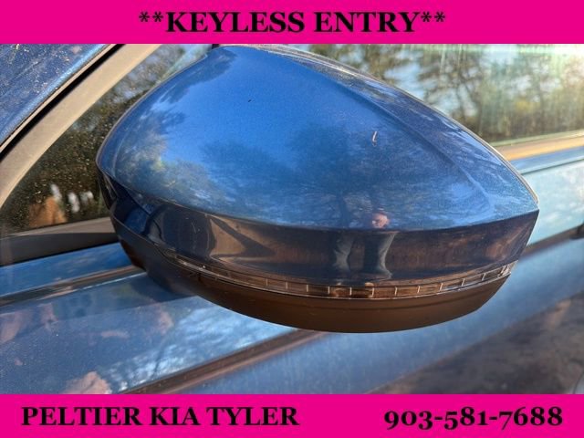 Used 2019 Volkswagen Tiguan S image 6