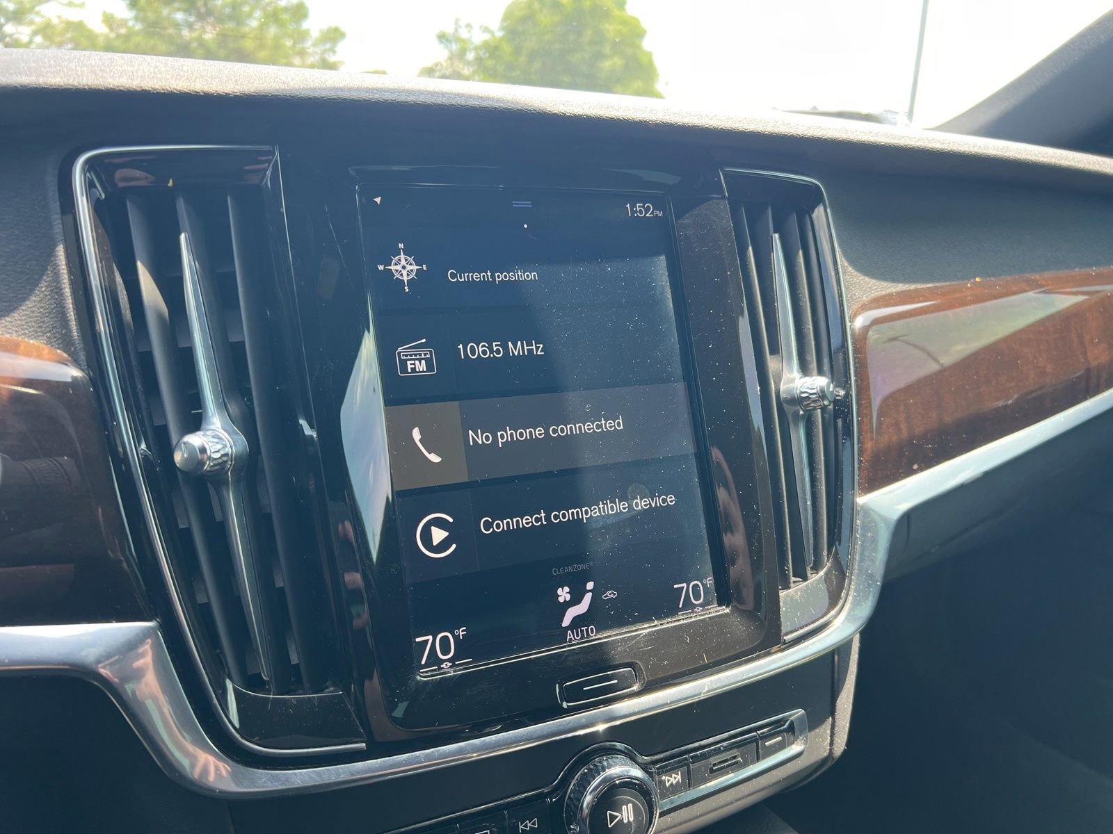 Used 2019 Volvo S90 T5 Momentum FWD image 13