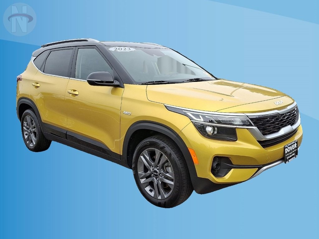 Used 2023 Kia Seltos S AWD/4WD image 1
