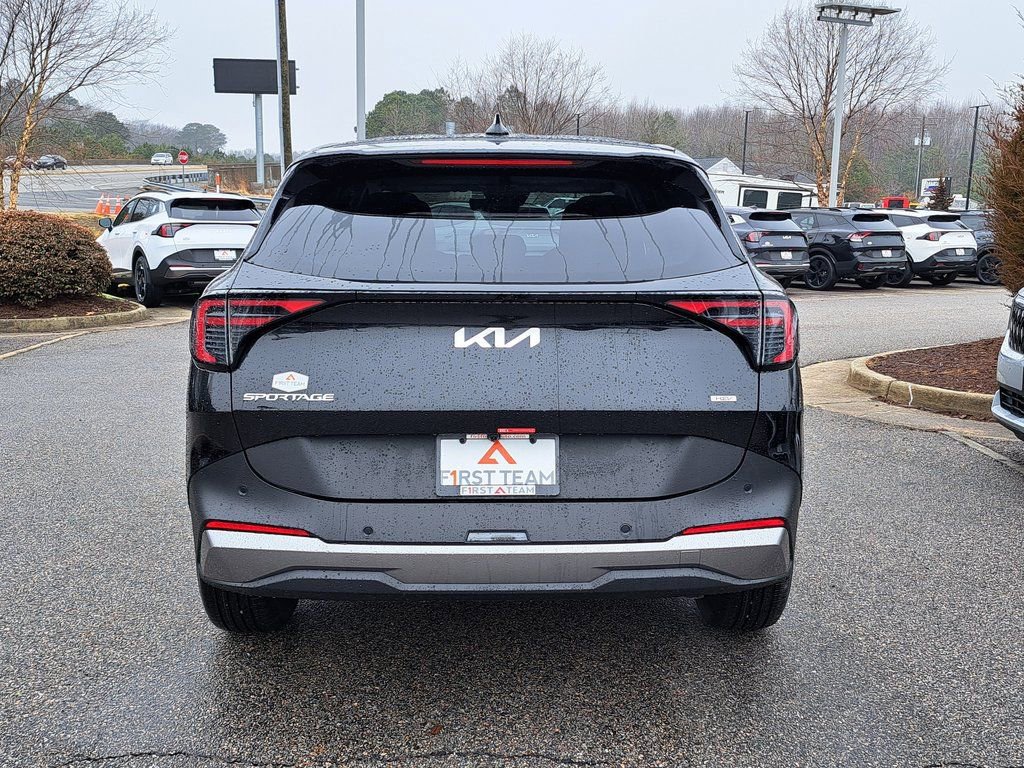 New 2026 Kia Sportage LX image 5