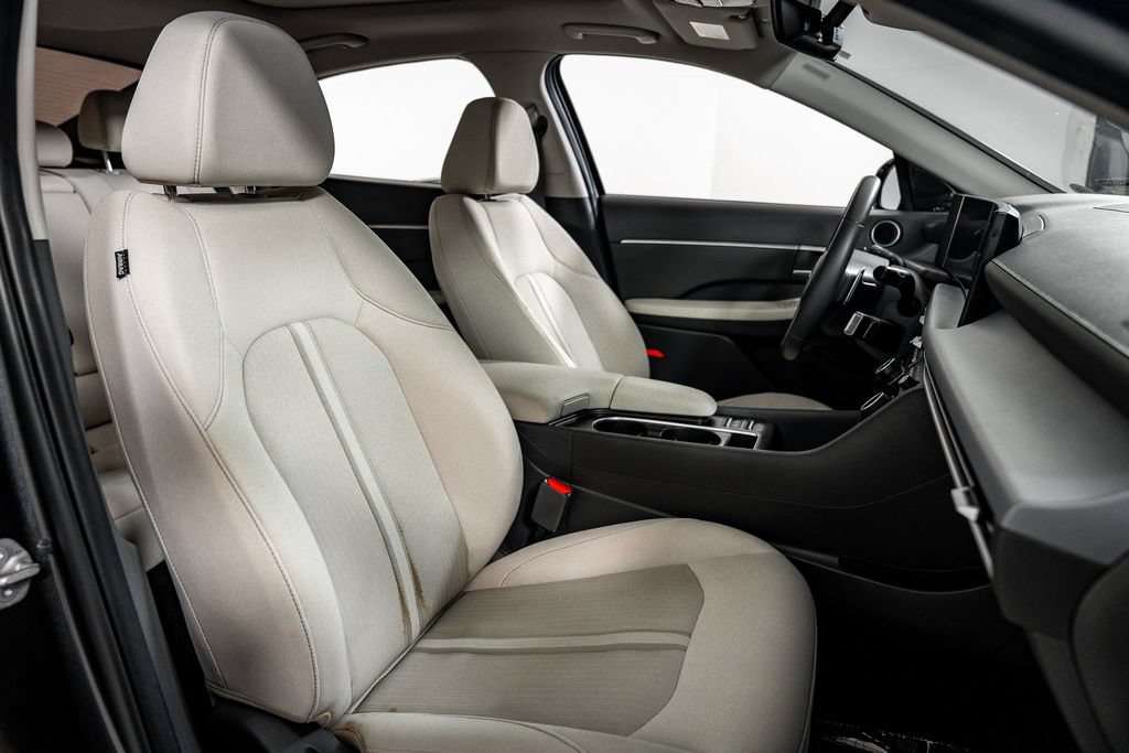 Certified 2024 Hyundai Sonata SEL w/ Convenience Package FWD image 26