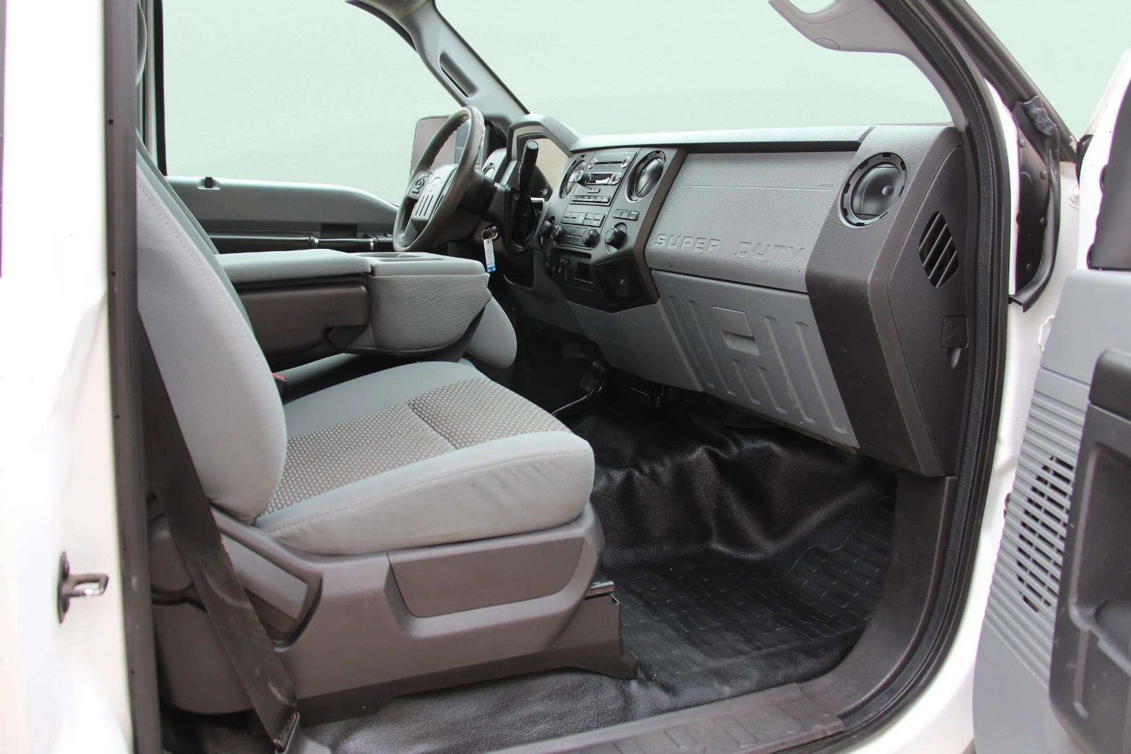 Used 2016 Ford F350 XL image 21