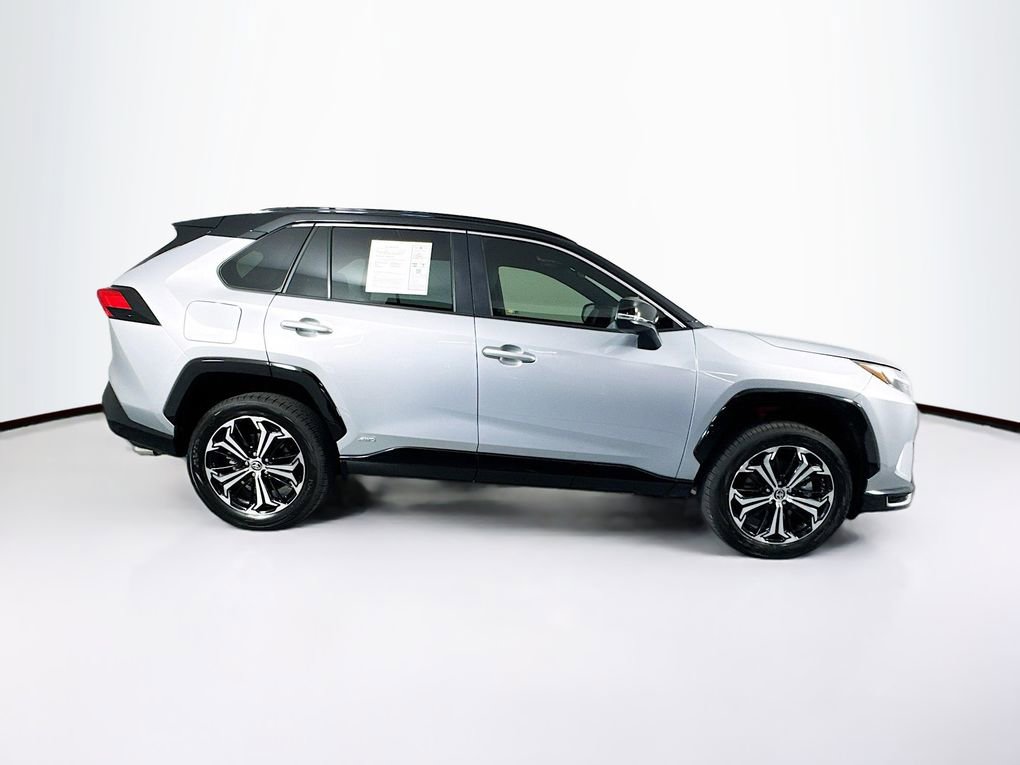 Used 2025 Toyota RAV4 XSE image 11