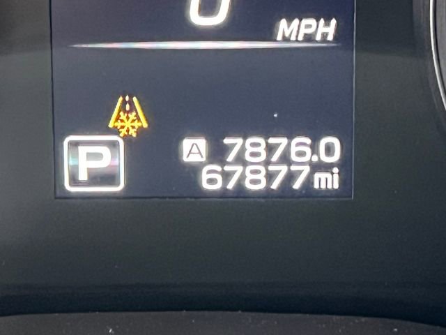 Used 2024 Subaru Ascent Premium w/ Convenience Package image 8