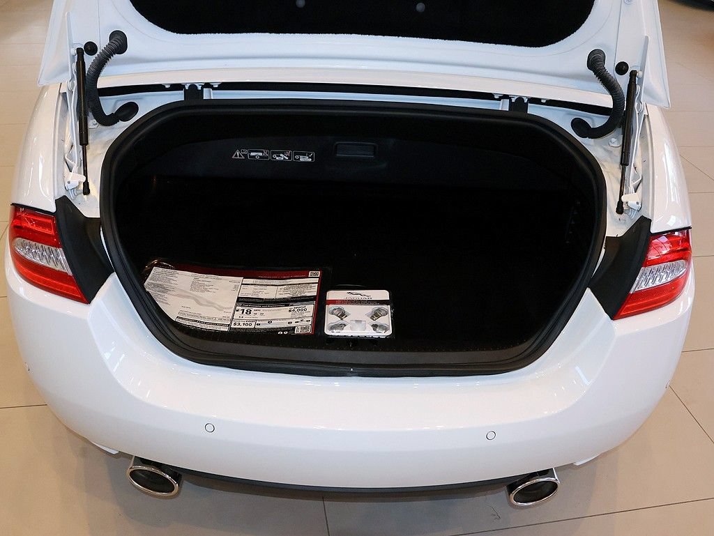 Used 2014 Jaguar XK Convertible RWD image 72