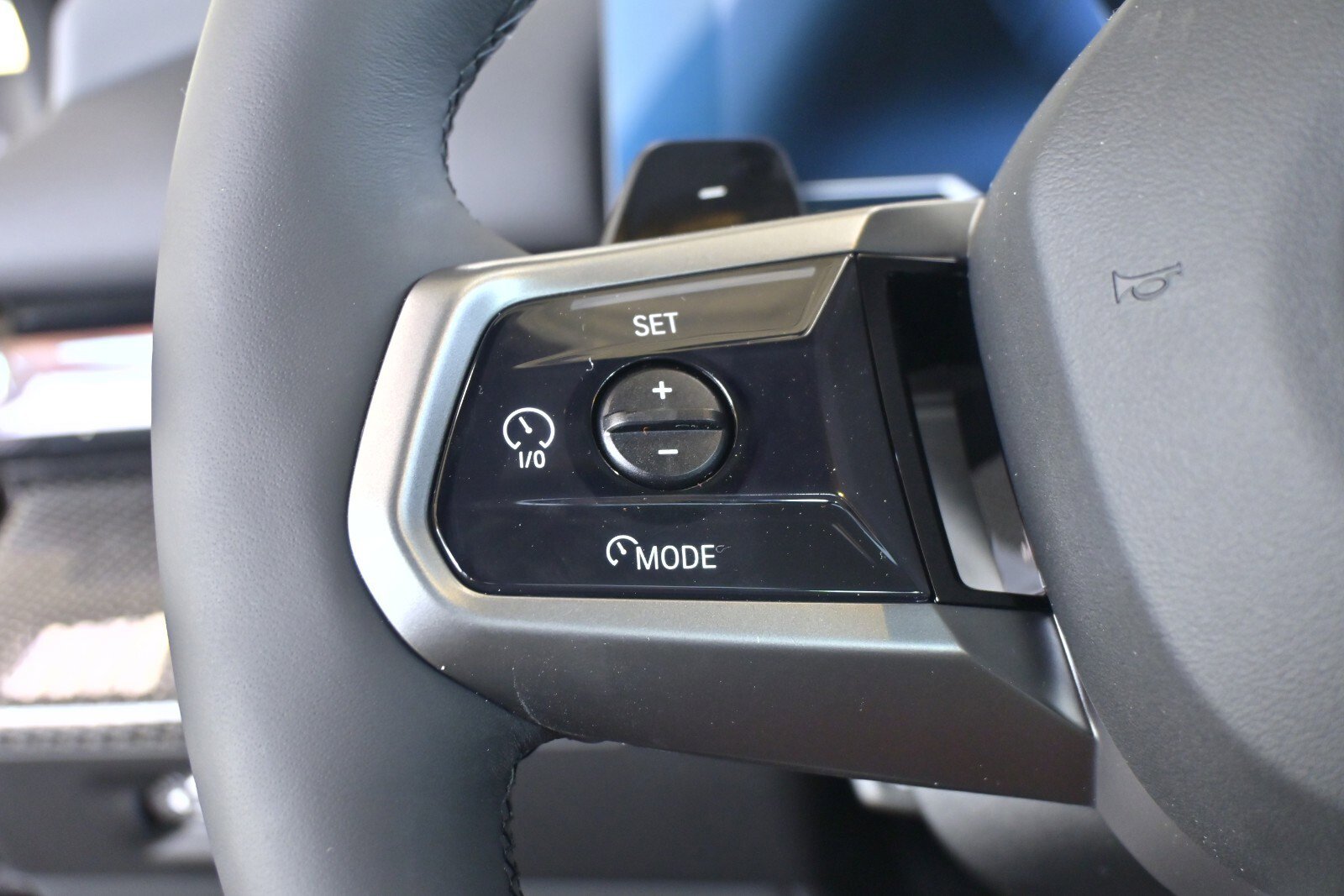 New 2026 BMW 550e xDrive w/ Executive Package image 19
