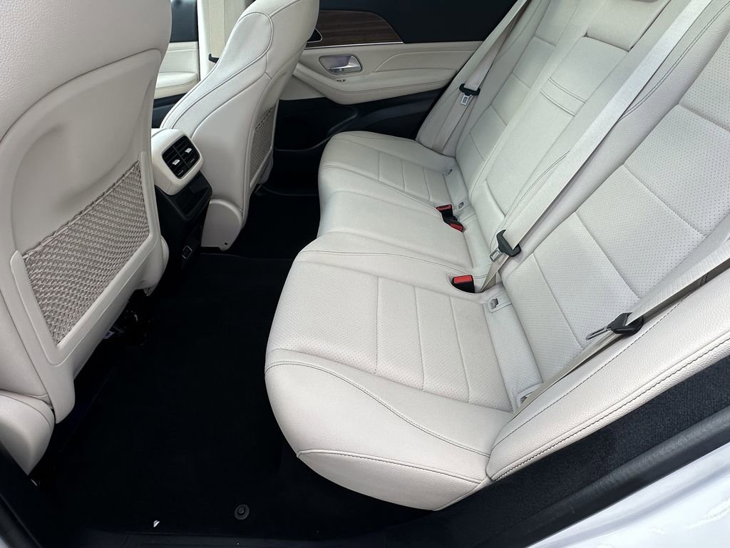 Certified 2025 Mercedes-Benz GLE 350 4MATIC image 24