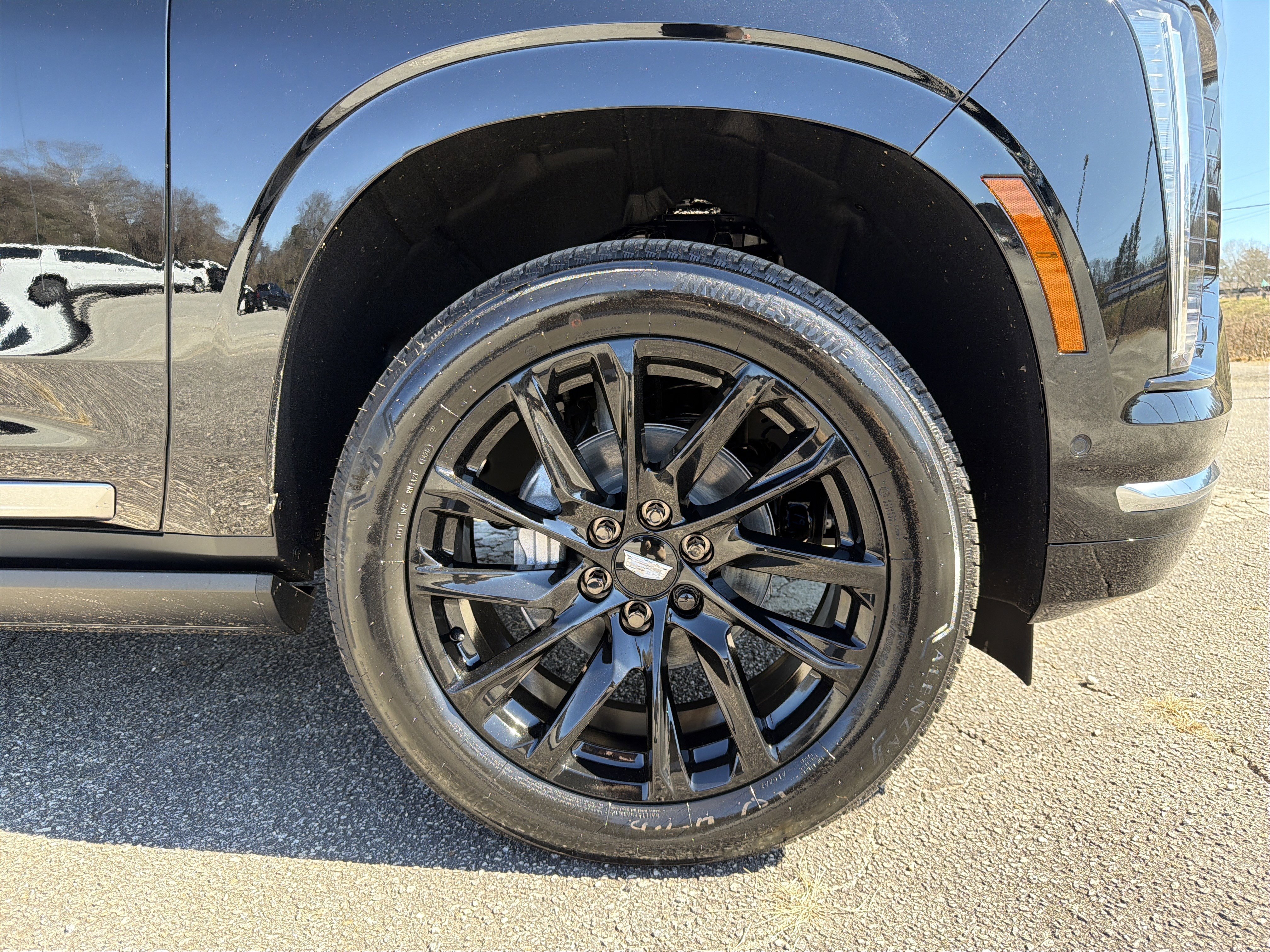 New 2026 Cadillac Escalade Luxury image 15