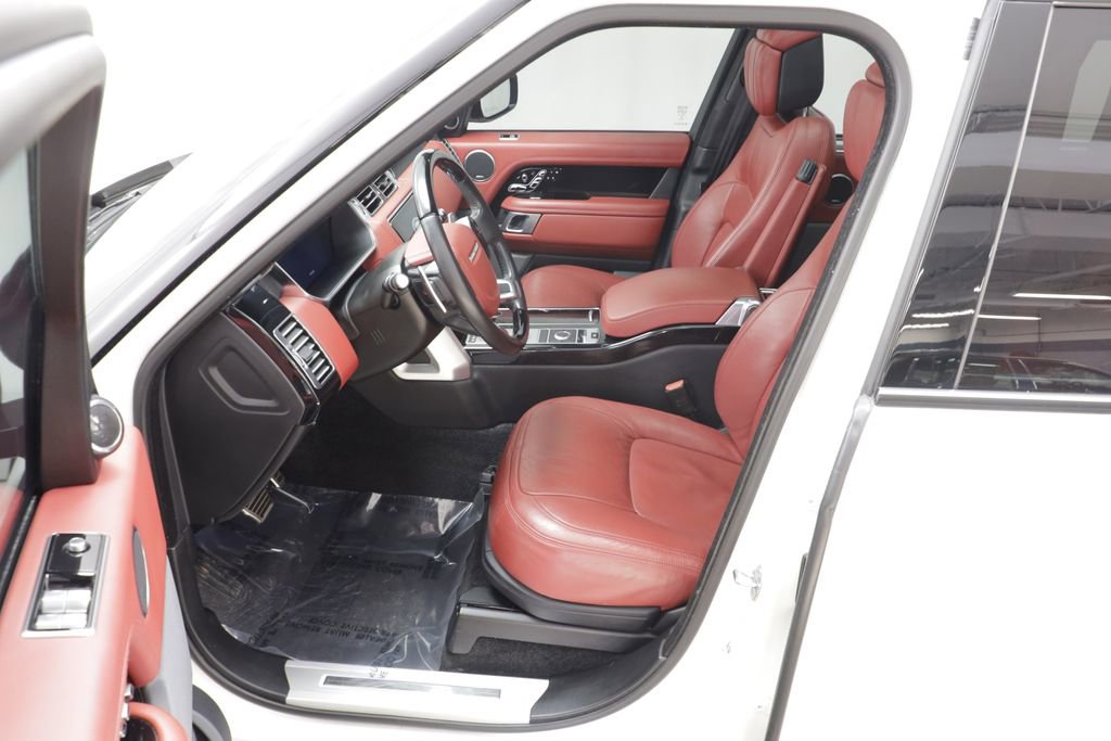 Used 2021 Land Rover Range Rover Long Wheelbase Autobiography image 6