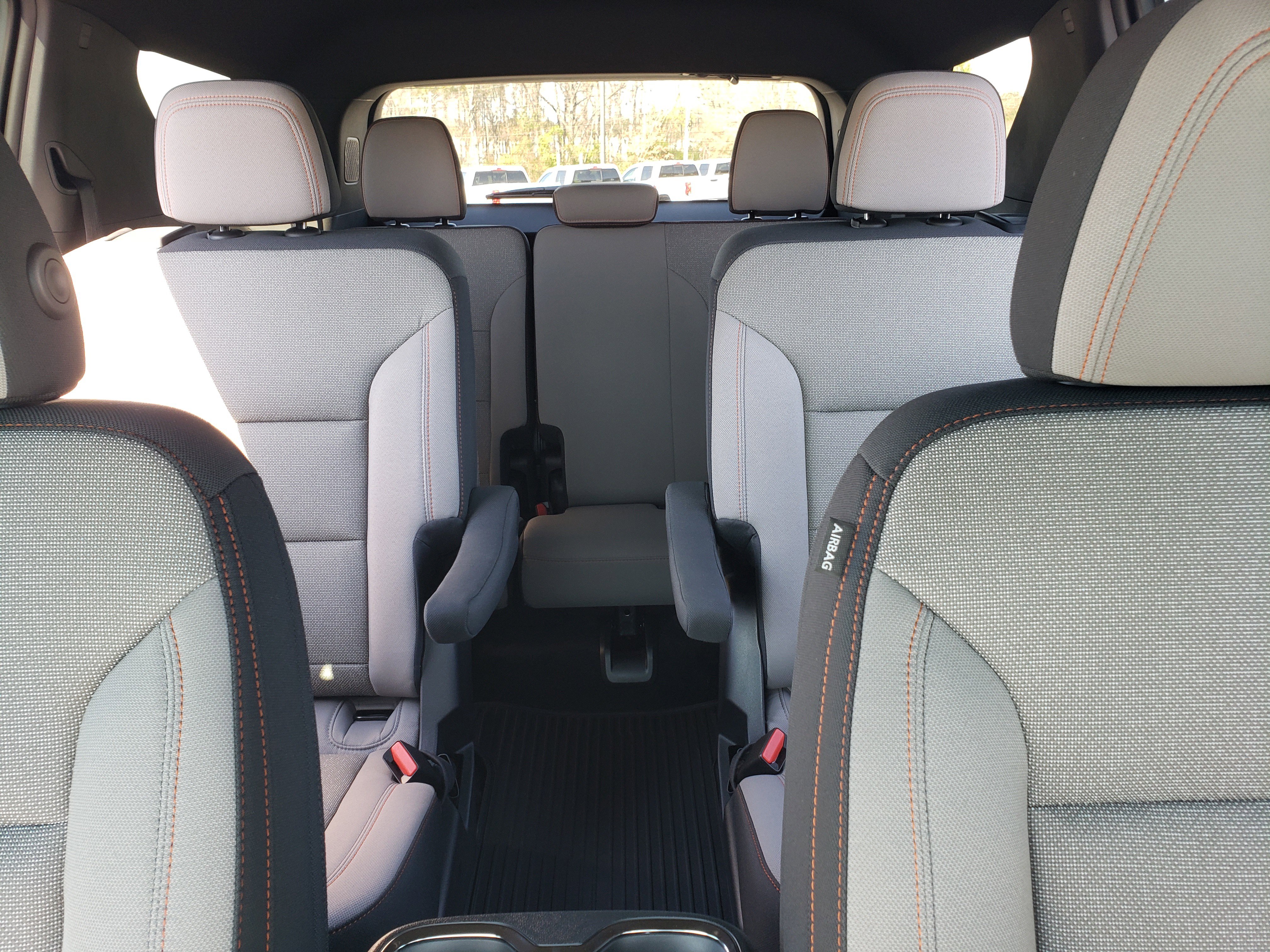 New 2026 Chevrolet Traverse LT w/ LPO, Floor Liner Package image 32