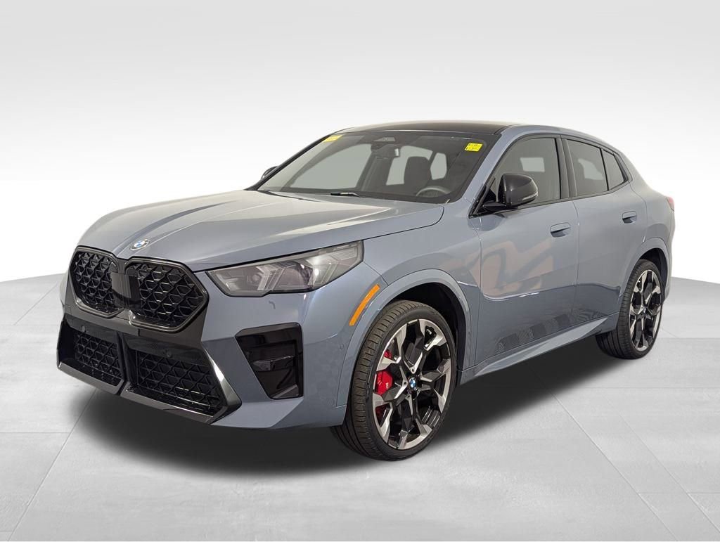 Used 2025 BMW X2 xDrive28i w/ M Sport Package image 2