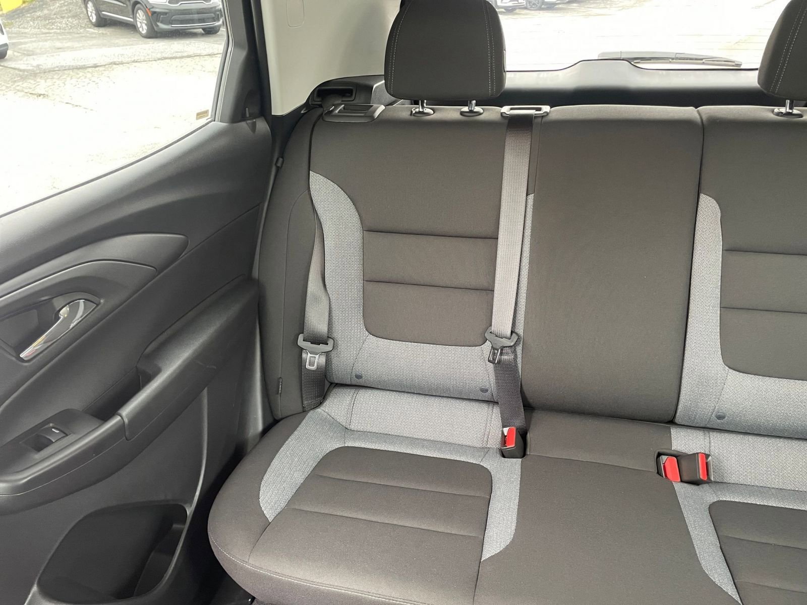 Used 2025 Chevrolet TrailBlazer LT image 37