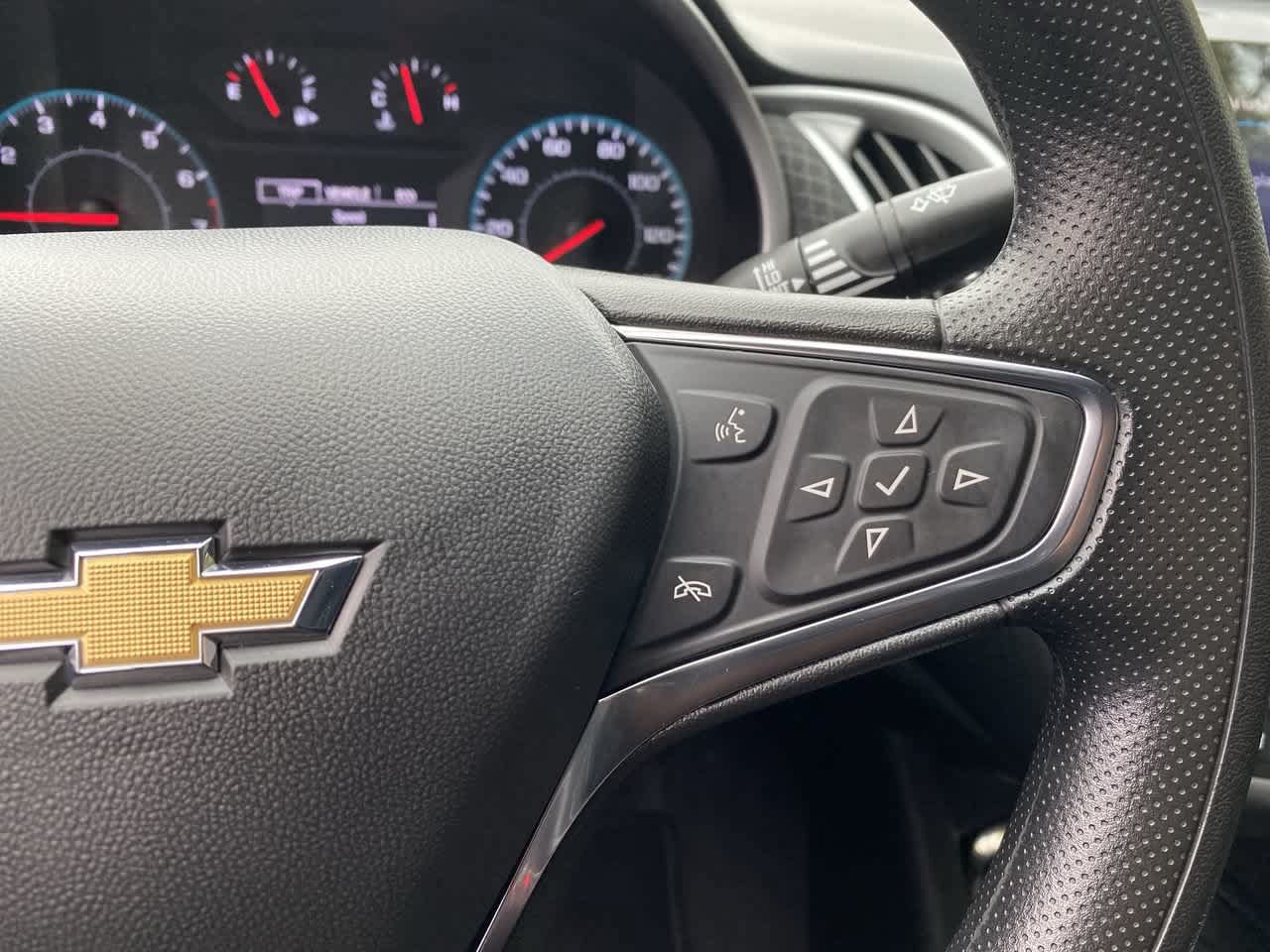 Used 2025 Chevrolet Malibu LT FWD image 21