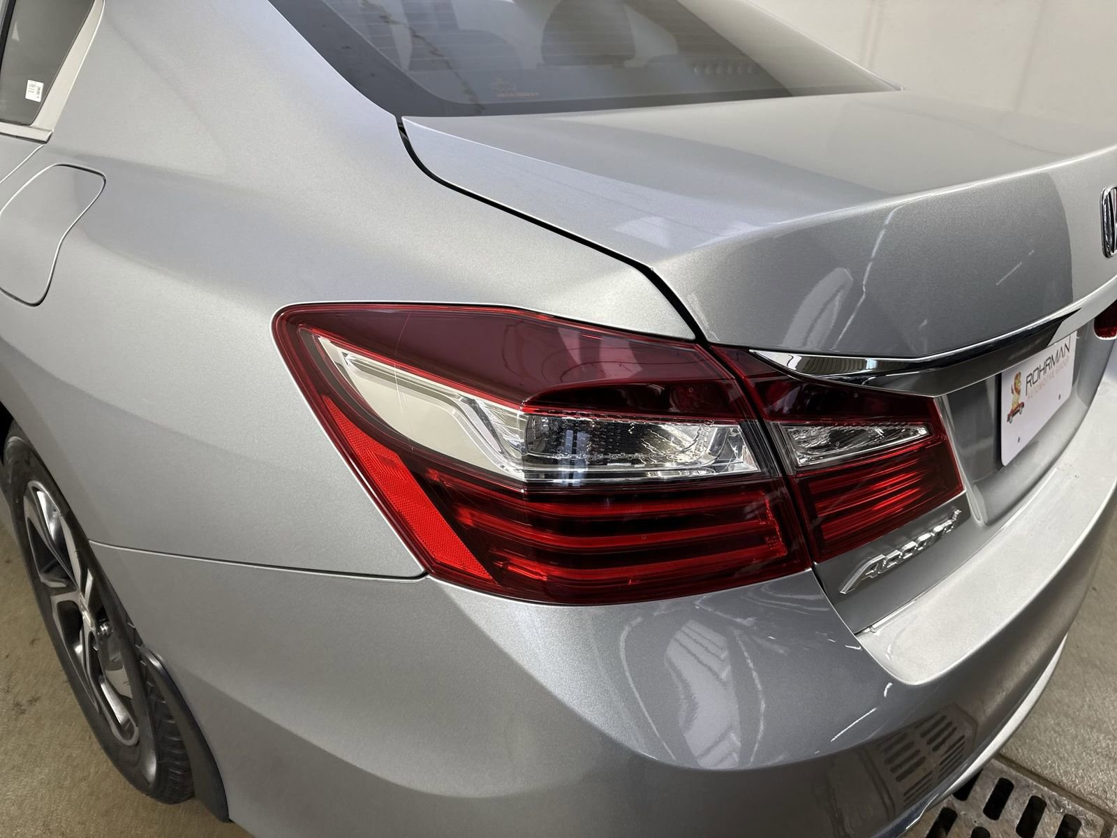 Used 2016 Honda Accord LX image 28