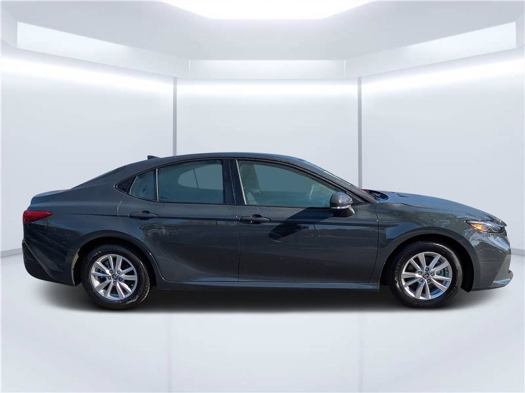 Used 2025 Toyota Camry LE FWD image 2