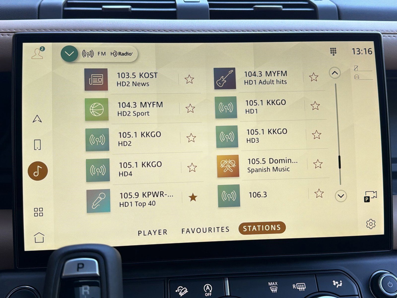 New 2026 Land Rover Defender 110 X-Dynamic SE AWD/4WD image 23