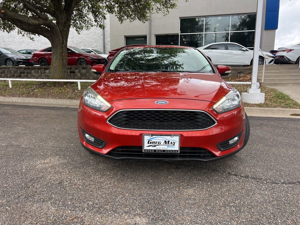 Used 2018 Ford Focus SEL w/ Cold Weather Package image 2