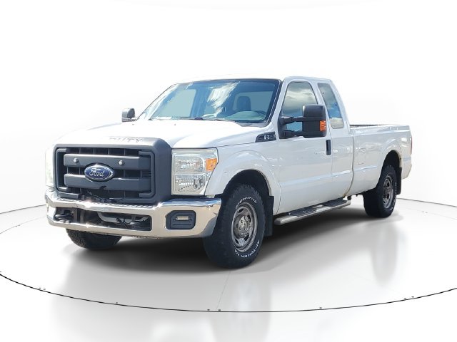 Used 2015 Ford F250 XL w/ Power Equipment Group RWD image 2