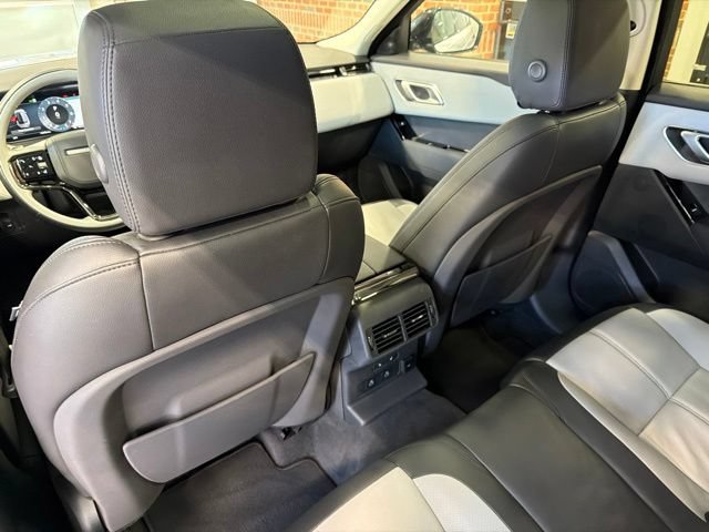 Used 2025 Land Rover Range Rover Velar Dynamic SE AWD/4WD image 27