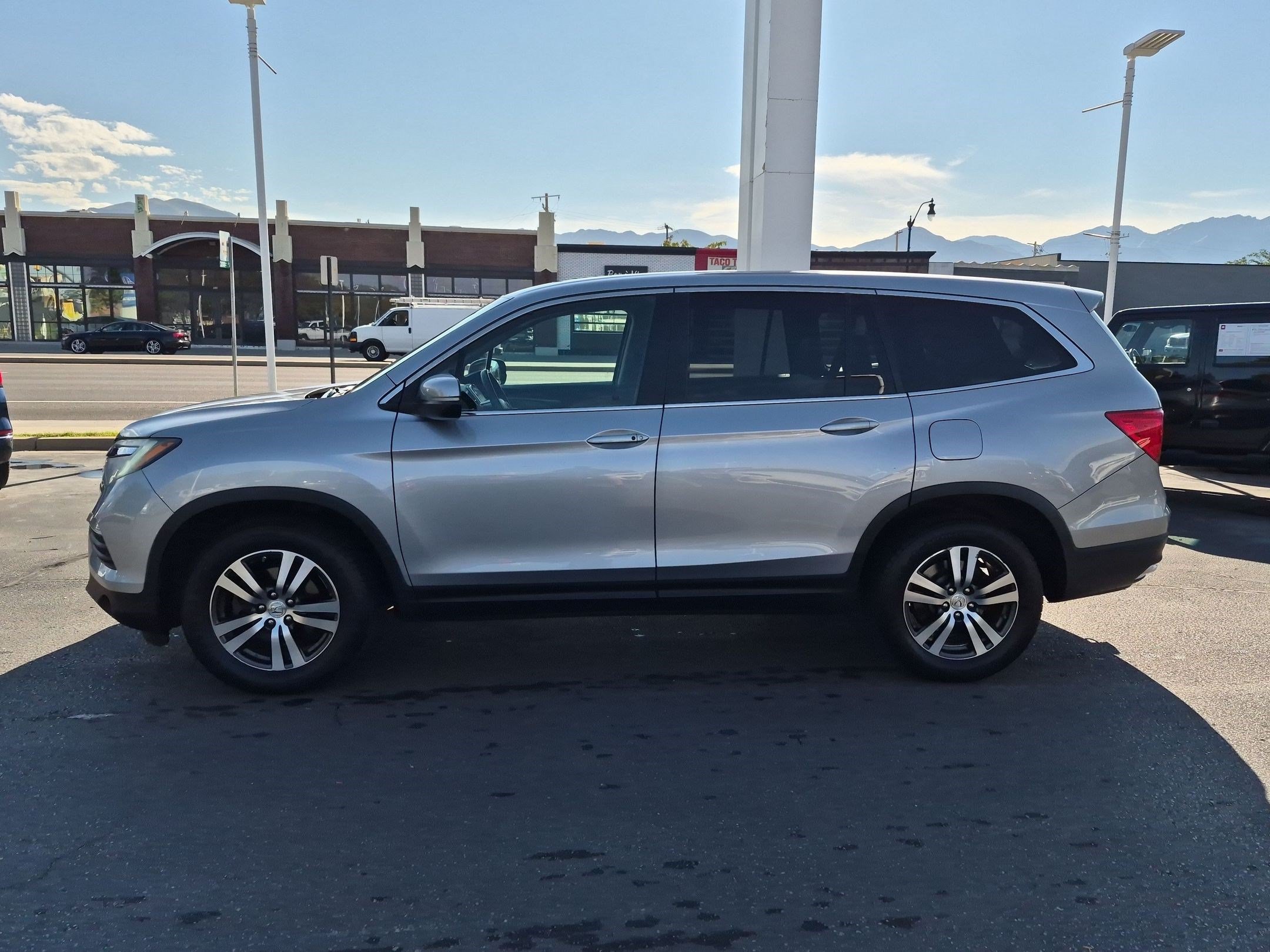 Used 2016 Honda Pilot EX-L image 9