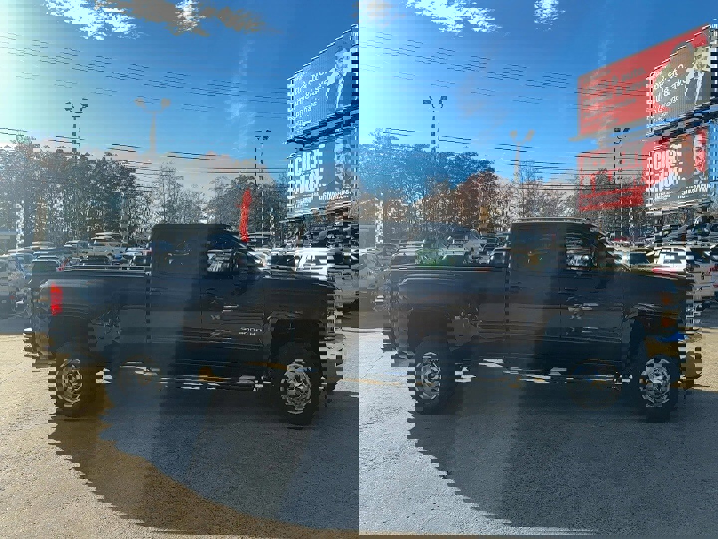 Used 2016 Chevrolet Silverado 3500 LT w/ LT Convenience Package AWD/4WD image 4