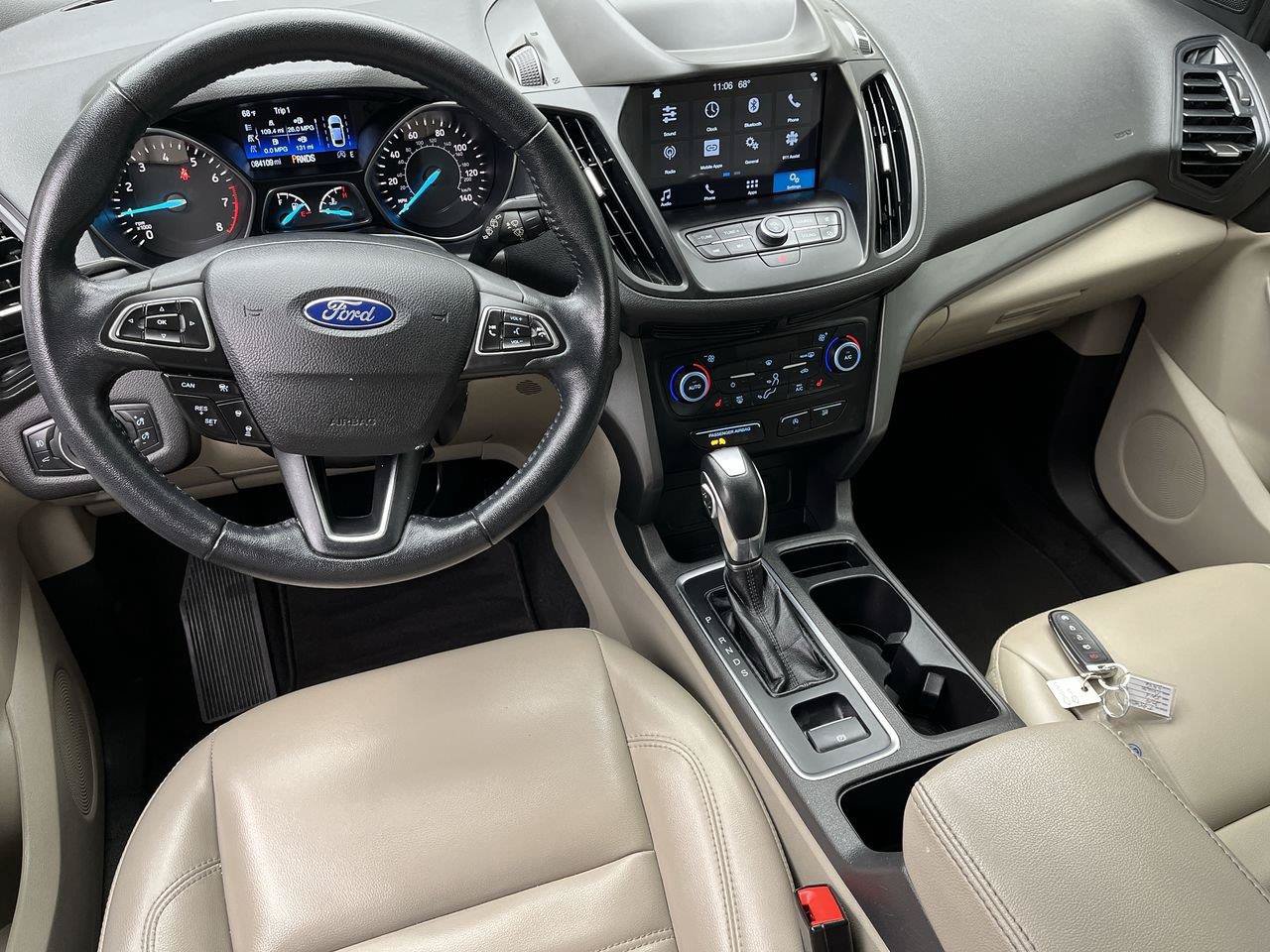 Used 2019 Ford Escape SEL AWD/4WD image 13