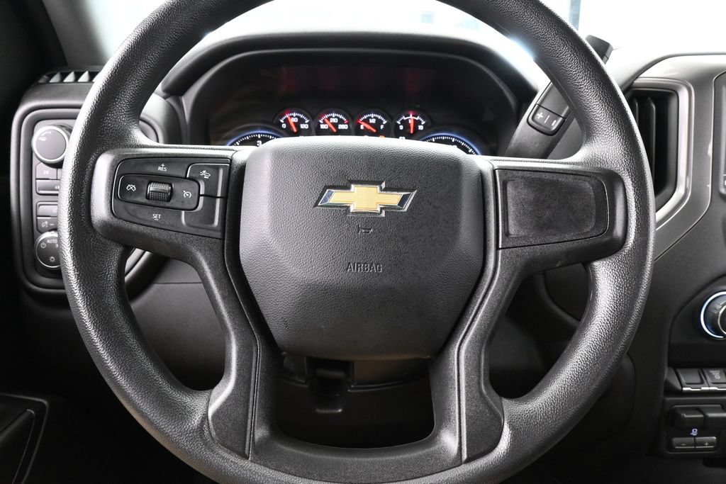 Used 2026 Chevrolet Silverado 3500 W/T AWD/4WD image 24