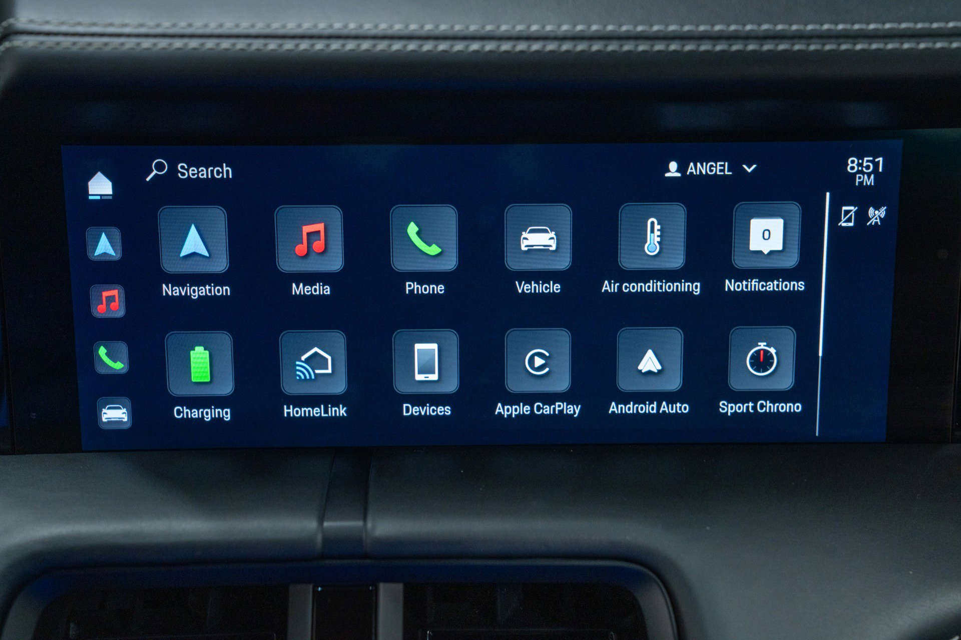 Used 2022 Porsche Taycan Turbo S image 32