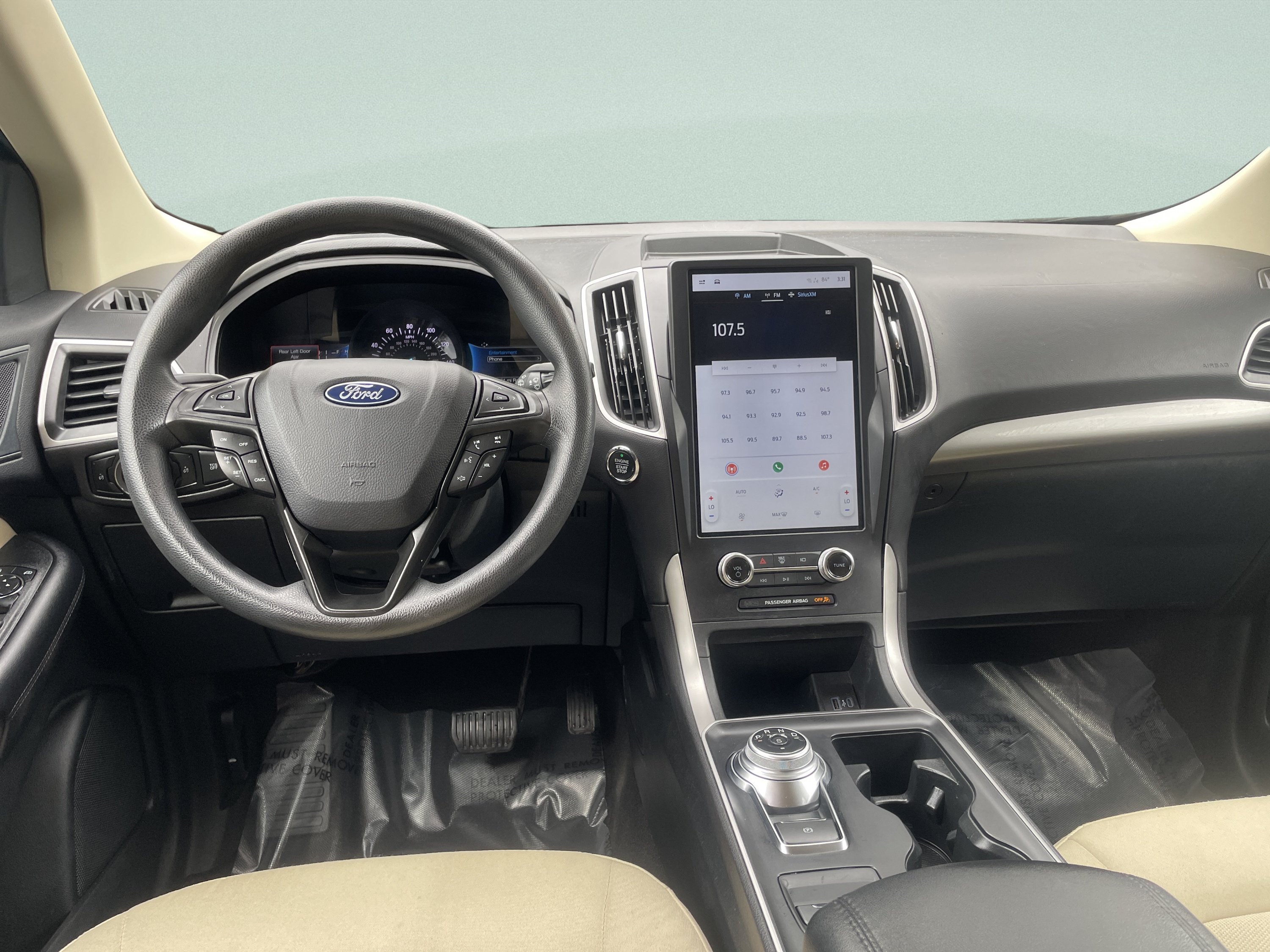 Used 2024 Ford Edge SE w/ Cargo Accessory Package AWD/4WD image 13