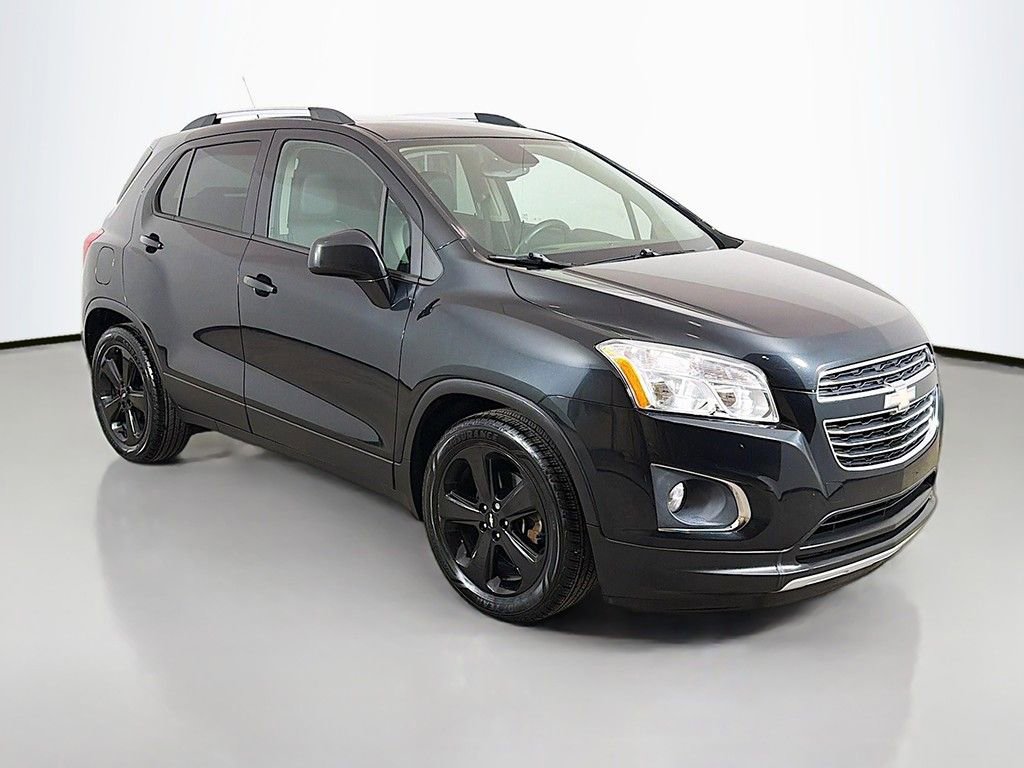 Used 2016 Chevrolet Trax LTZ w/ Midnight Edition FWD image 37