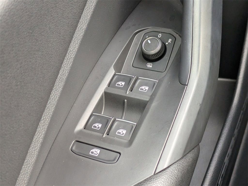 Used 2021 Volkswagen Jetta S image 22