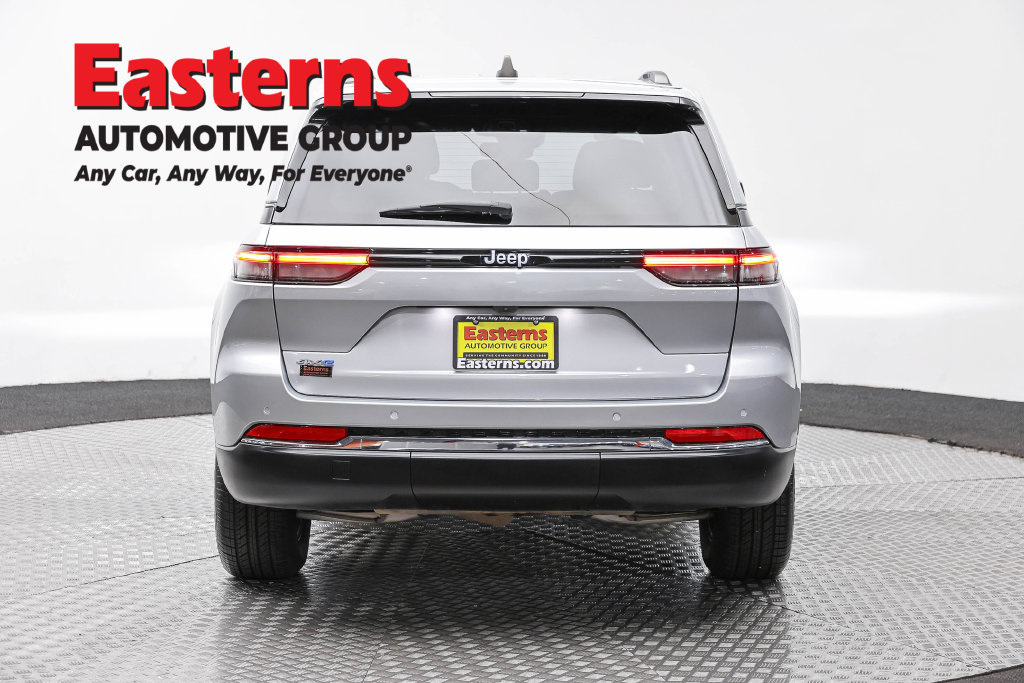 Used 2024 Jeep Grand Cherokee Limited 4xe AWD/4WD image 7