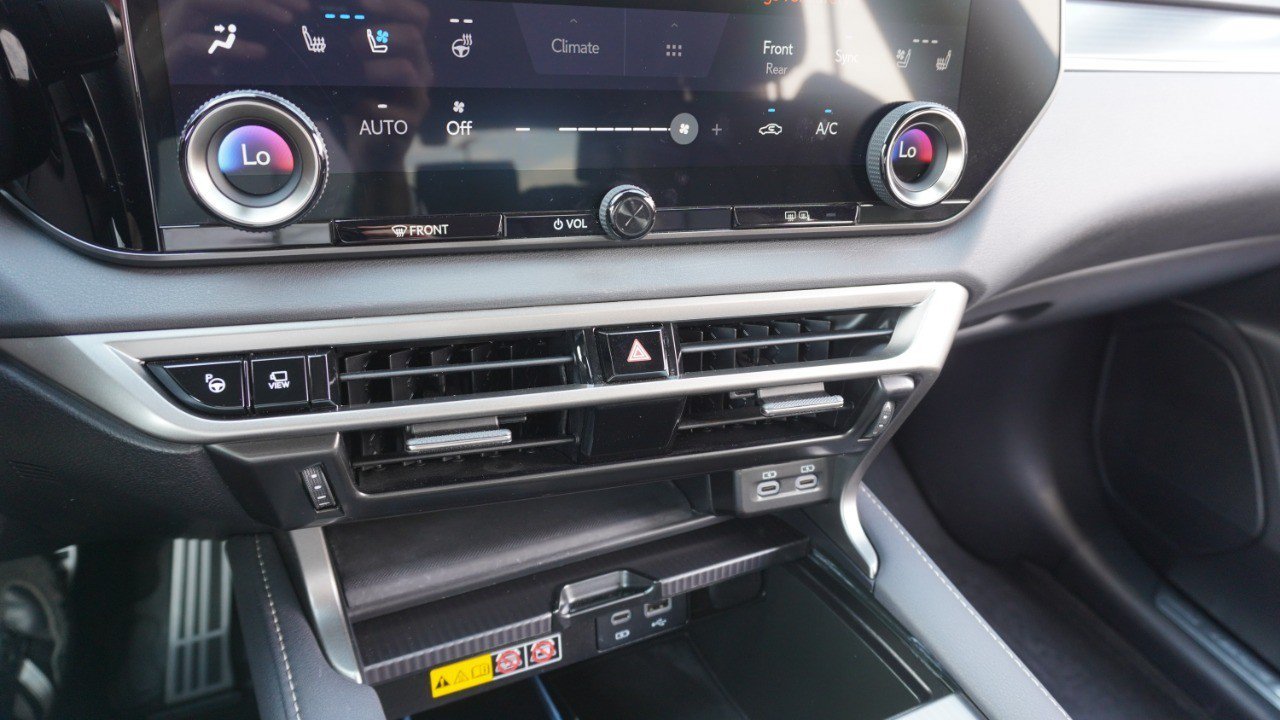 Certified 2024 Lexus RX 500h F Sport w/ Convenience Package AWD/4WD image 20
