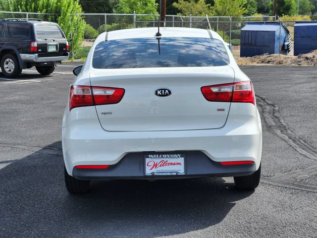Used 2017 Kia Rio LX w/ Power Package FWD image 4