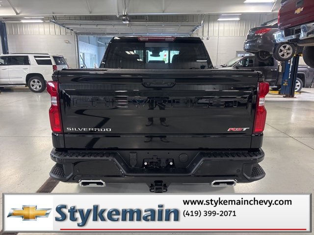 New 2026 Chevrolet Silverado 1500 RST w/ RST All Star Premium Package image 4