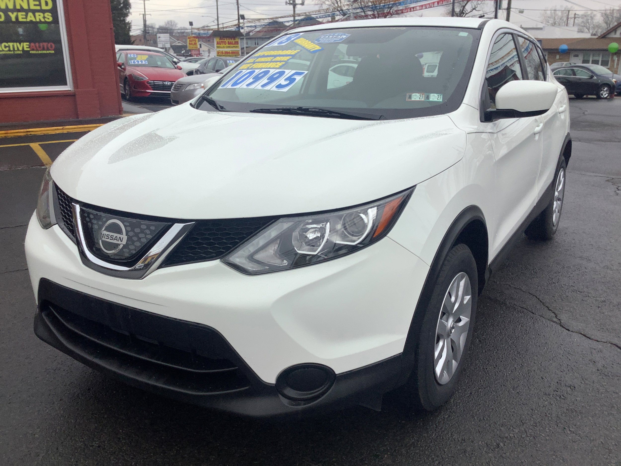 Used 2018 Nissan Rogue Sport S AWD/4WD image 4