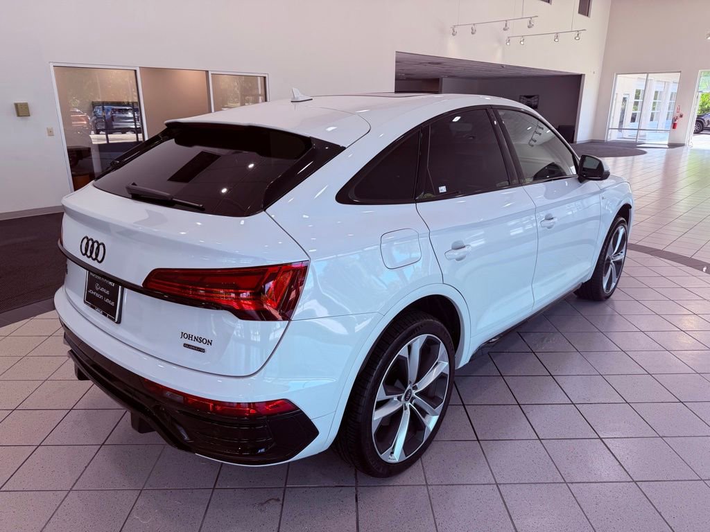 Used 2025 Audi Q5 2.0T Premium Plus w/ Premium Plus Package AWD/4WD image 16