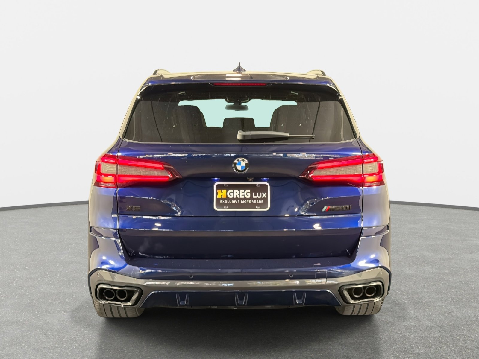 Used 2021 BMW X5 M50i w/ Executive Package image 4