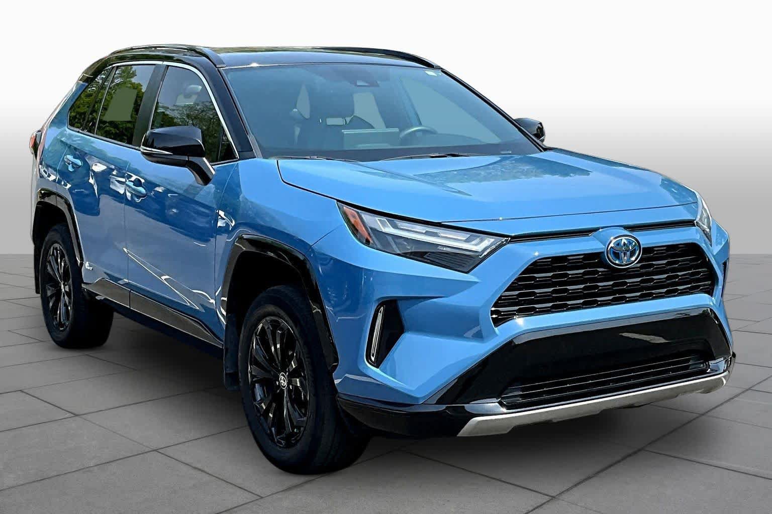 Certified 2024 Toyota RAV4 XSE AWD/4WD image 3