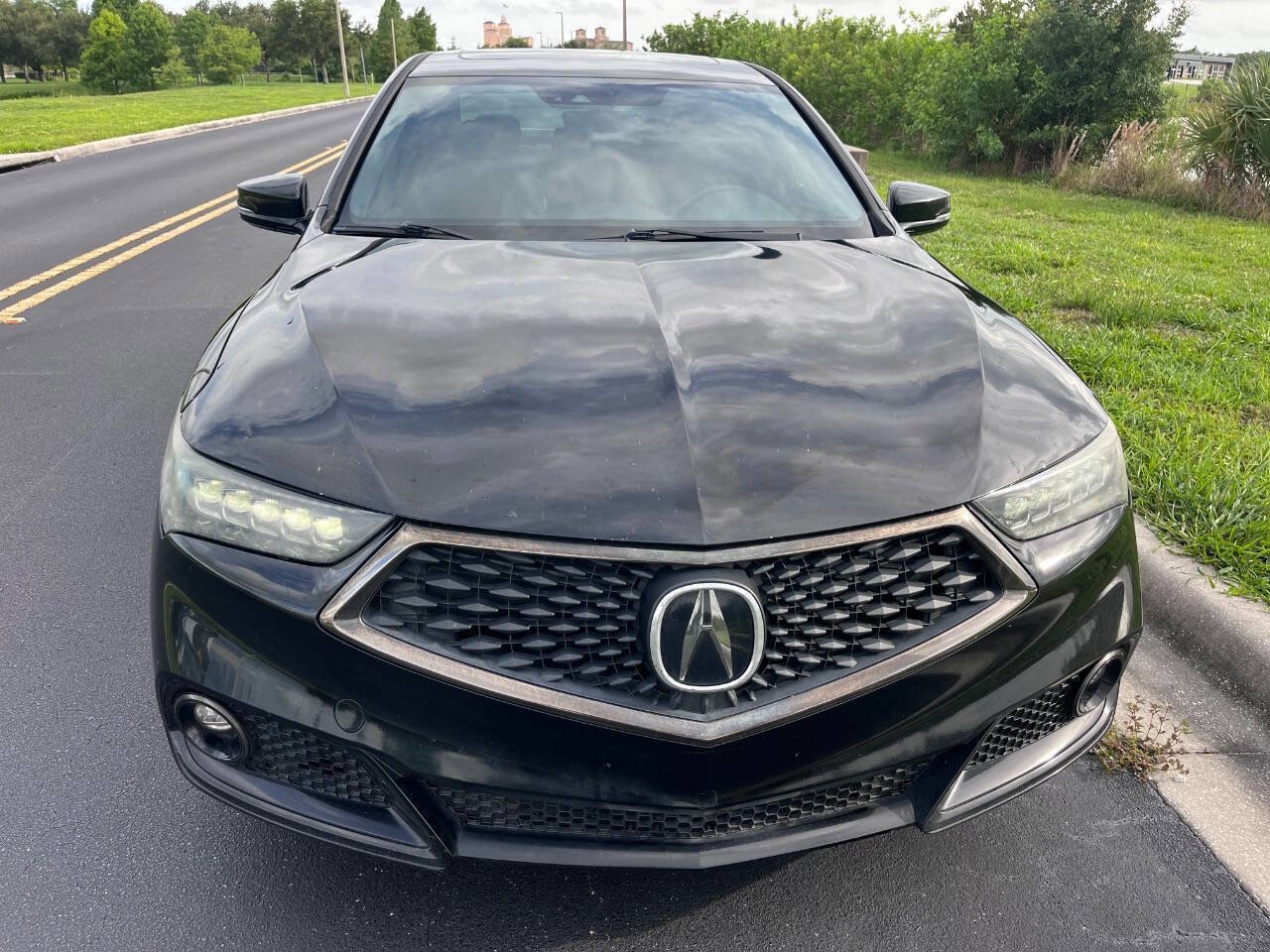 Used 2018 Acura TLX V6 w/ Technology & A-SPEC Pkg FWD image 18