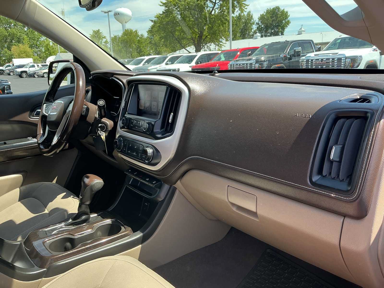 Used 2018 GMC Canyon SLE w/ SLE Convenience Package AWD/4WD image 23