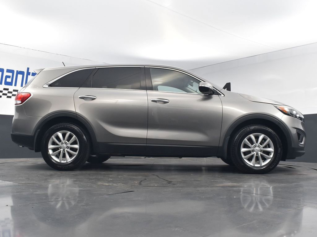 Used 2016 Kia Sorento L FWD image 22