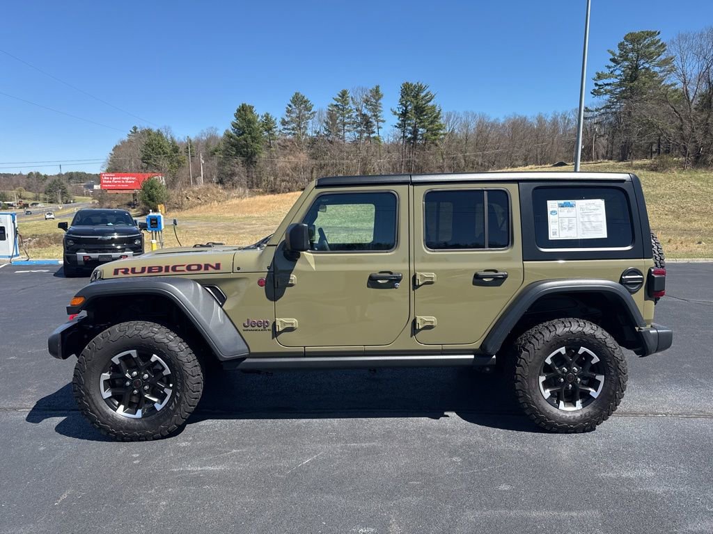 Used 2025 Jeep Wrangler Unlimited Rubicon image 4